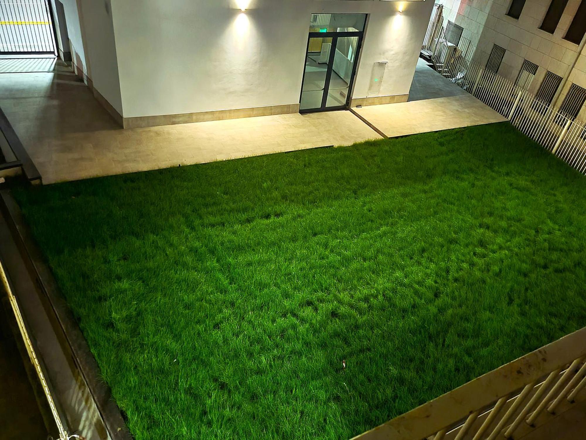 S. Ambrogio Square Apartment Milan Luaran gambar