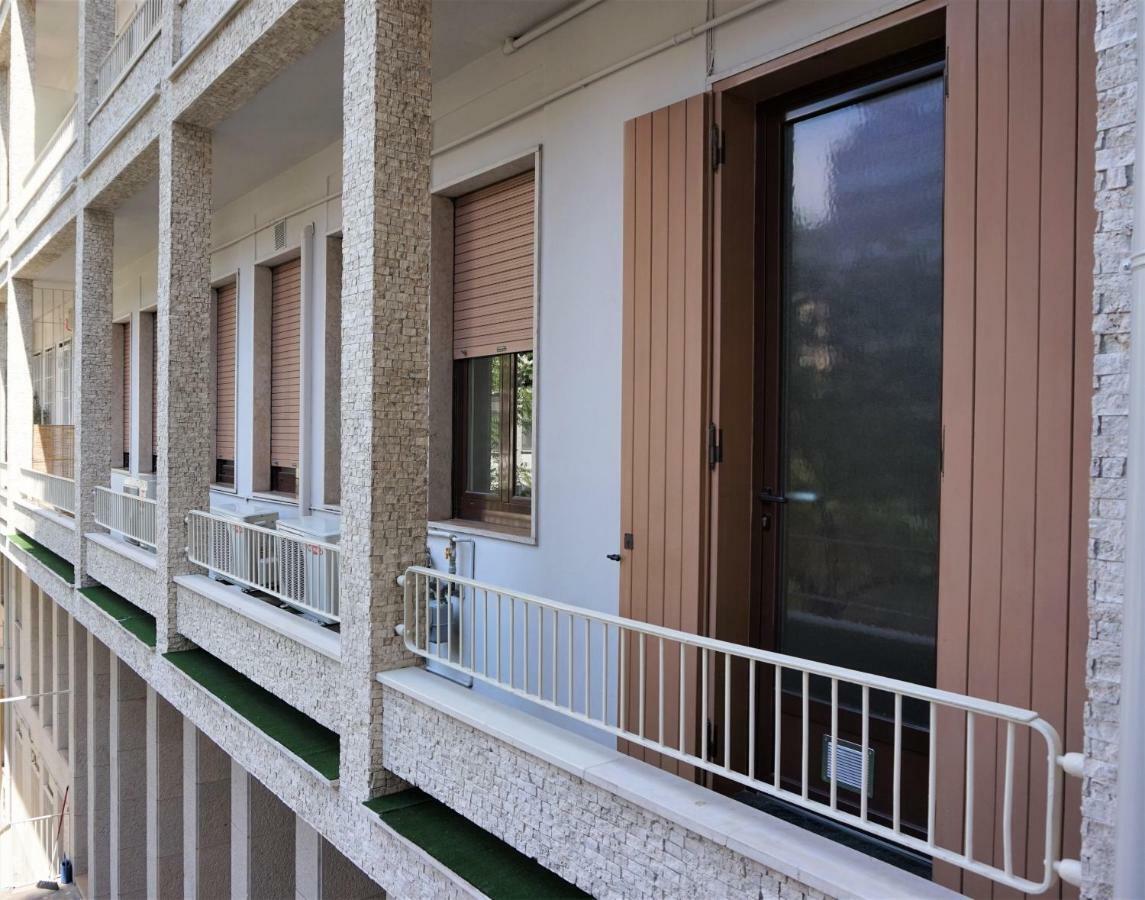 S. Ambrogio Square Apartment Milan Luaran gambar
